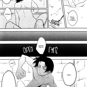 [Yureika (Tsumugi)] Shingeki no Kyojin dj – Damatte Aege [Eng] – Gay Manga image 005.jpg